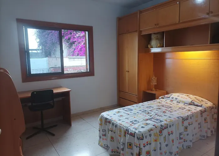 Guest house Casa Quico 4 *